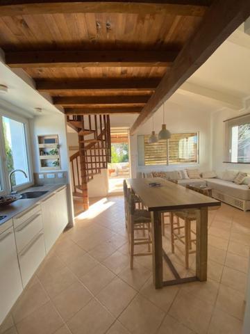 Petit Mas Calme Typique Du Sud ! Villa Valergues Exteriör bild