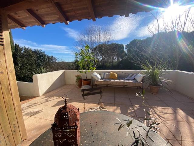 Petit Mas Calme Typique Du Sud ! Villa Valergues Exteriör bild